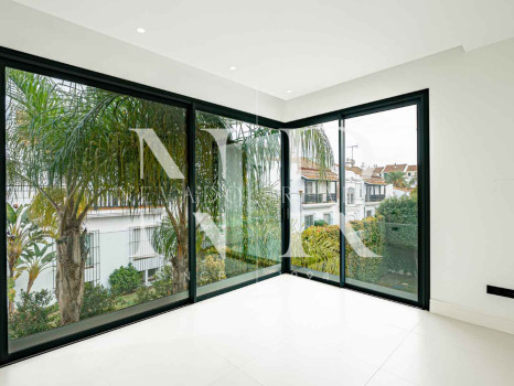 Villa in Rio Verde just a few metres from the beach for sale