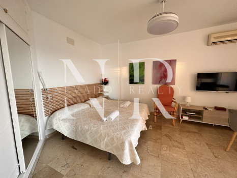 Apartment front sea for short term rent in Marbella centre