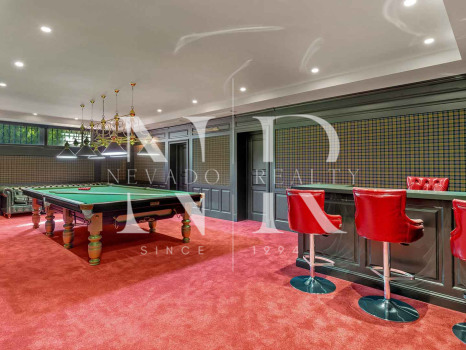 Villa dans l'Urbanisation El Herrojo avec vue panoramique sur la mer à vendre