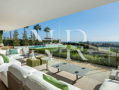 Villa dans l'urbanisation The Hills avec vue panoramique sur la mer à vendre