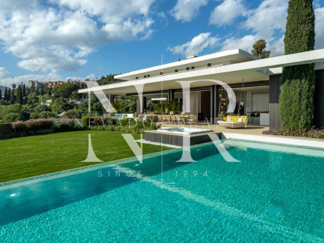 Villa dans l'urbanisation The Hills avec vue panoramique sur la mer à vendre