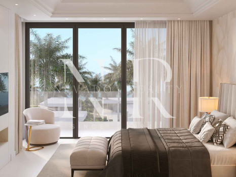 Villa en construcción en Marbella Este junto a la playa en venta