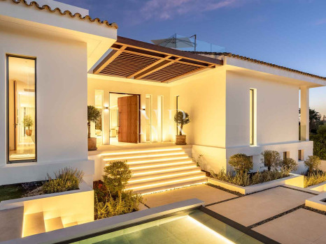 Villa en Las Brisas en primera línea de golf con vistas panorámicas en venta