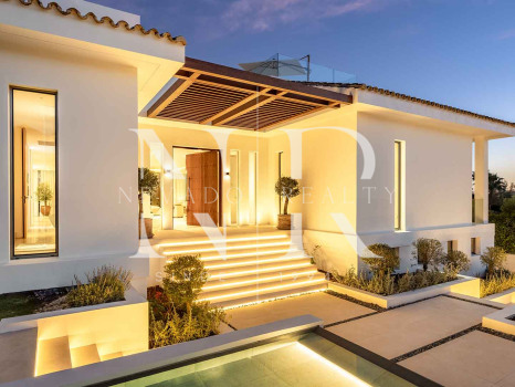Villa en Las Brisas en primera línea de golf con vistas panorámicas en venta