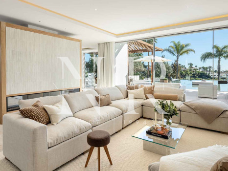 Villa en Las Brisas en primera línea de golf con vistas panorámicas en venta