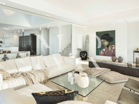 Villa en La Quinta con vistas panorámicas al mar en venta