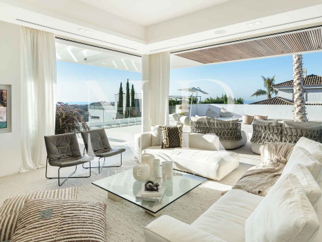 Villa en La Quinta con vistas panorámicas al mar en venta