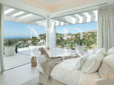 Villa en La Quinta con vistas panorámicas al mar en venta