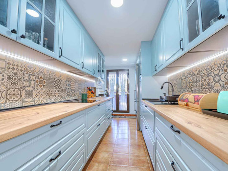 Appartement au rez-de-chaussée dans l'urbanisation Costa Nagueles III avec jardin privé à vendre