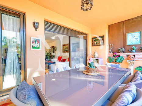 Appartement au rez-de-chaussée dans l'urbanisation Costa Nagueles III avec jardin privé à vendre
