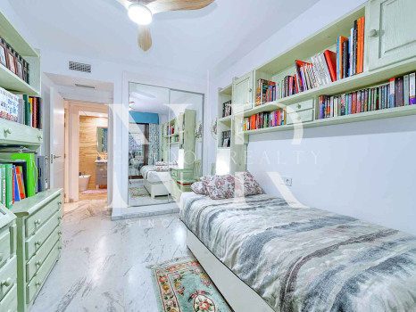 Appartement au rez-de-chaussée dans l'urbanisation Costa Nagueles III avec jardin privé à vendre