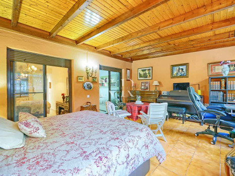 Appartement au rez-de-chaussée dans l'urbanisation Costa Nagueles III avec jardin privé à vendre