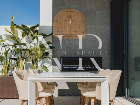 Maison jumelée à Rio Real avec vue sur la mer à vendre