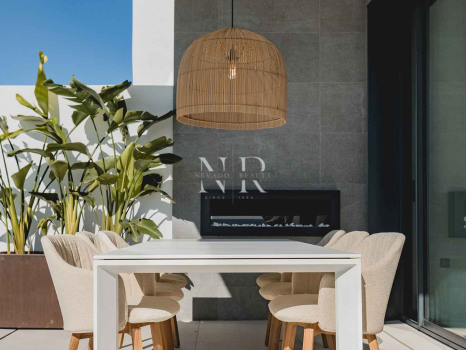 Maison jumelée à Rio Real avec vue sur la mer à vendre