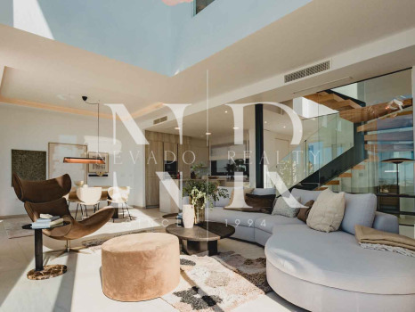 Maison jumelée à Rio Real avec vue sur la mer à vendre
