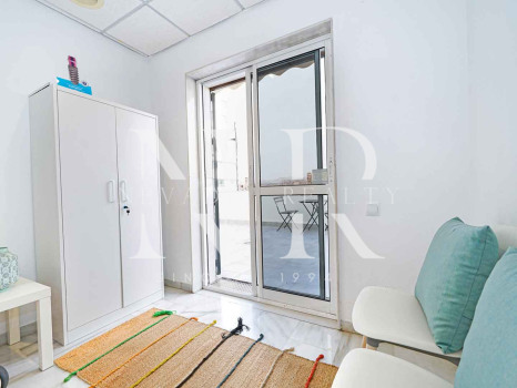 Bureau dans l'Avenida Ricardo Soriano à vendre