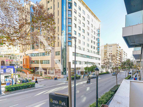 Bureau dans l'Avenida Ricardo Soriano à vendre