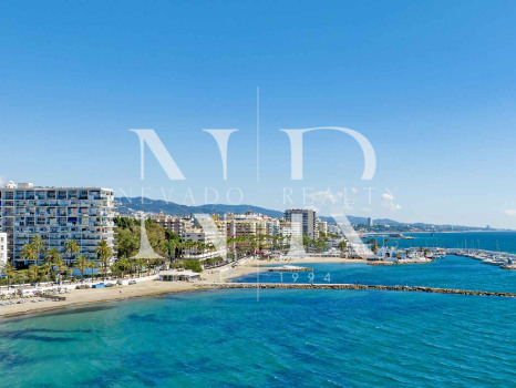 Bar just a stone's throw from Marbella's Paseo Marítimo for sale