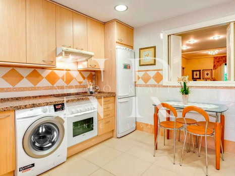 Maison de ville dans l'urbanisation Jardines de Doña María en location saisonnière