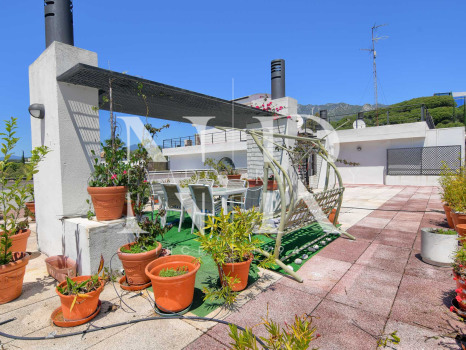 Bureau dans l'Avenida Ricardo Soriano à côté de Milla de Oro à vendre