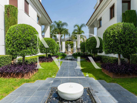Ático en Urbanización Doncella Beach en primera línea de playa en venta