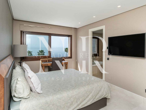 Ático en Urbanización Doncella Beach en primera línea de playa en venta