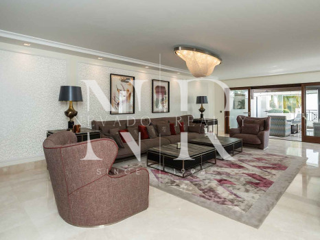 Ático en Urbanización Doncella Beach en primera línea de playa en venta
