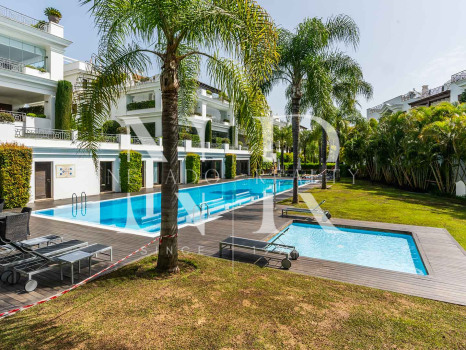 Ático en Urbanización Doncella Beach en primera línea de playa en venta