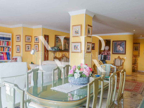 Appartement dans l'Avenida Ricardo Soriano à quelques minutes du Paseo Marítimo à vendre
