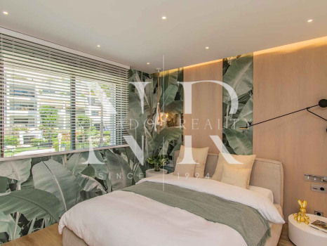 Frontline beach townhouse in Coral Beach Urbanization for sale