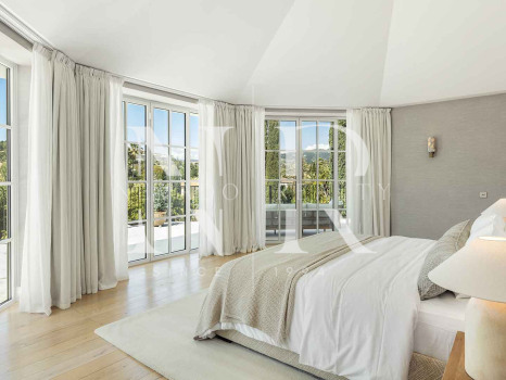 Villa en Nueva Andalucía completamente reformada en venta