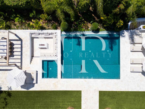Villa en Nueva Andalucía completamente reformada en venta