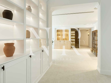 Villa en Nueva Andalucía completamente reformada en venta