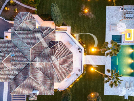 Villa en Nueva Andalucía completamente reformada en venta