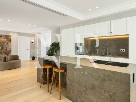 Villa en Nueva Andalucía completamente reformada en venta