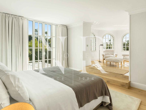 Villa en Nueva Andalucía completamente reformada en venta