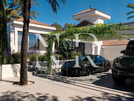 Villa en Los Naranjos Hill Club de nueva construcción en venta