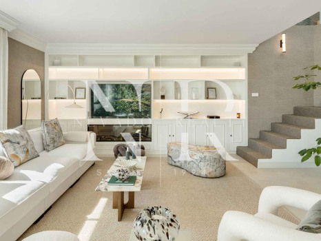 Penthouse entièrement rénové dans l'Urbanisation Costa Nagüeles II à vendre