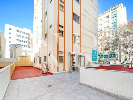Bureau d'affaires dans l'Avenida Ricardo Soriano à vendre