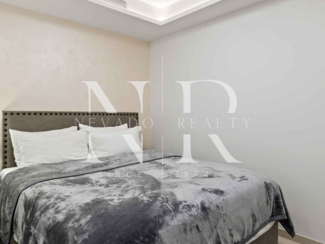 Apartamento en Urbanización Nine Lions con vistas panorámicas en venta