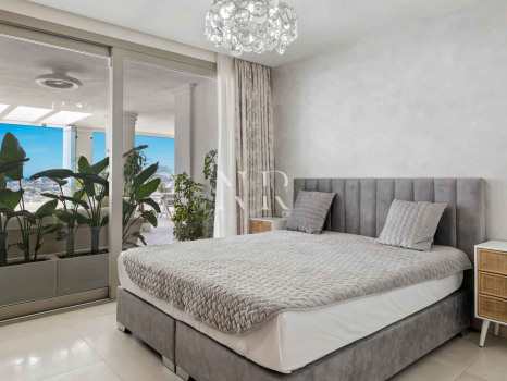 Apartamento en Urbanización Nine Lions con vistas panorámicas en venta