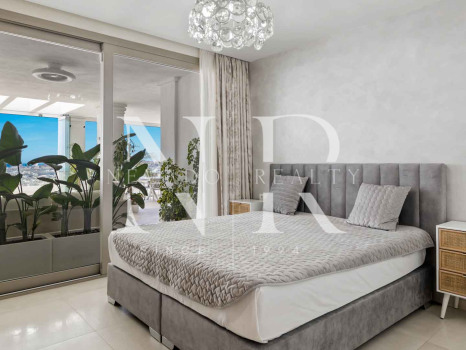 Apartamento en Urbanización Nine Lions con vistas panorámicas en venta
