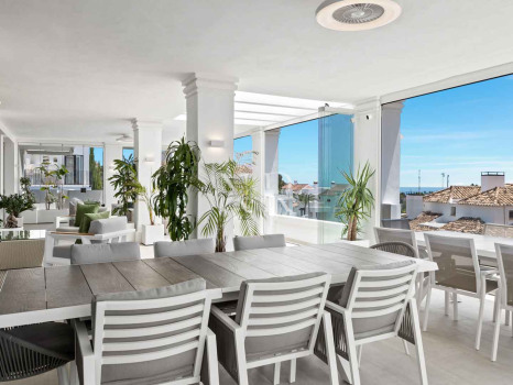 Apartamento en Urbanización Nine Lions con vistas panorámicas en venta