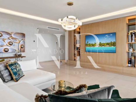 Apartamento en Urbanización Nine Lions con vistas panorámicas en venta