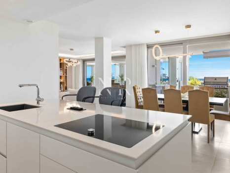 Apartamento en Urbanización Nine Lions con vistas panorámicas en venta