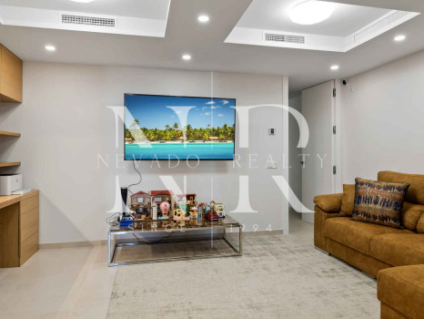 Apartamento en Urbanización Nine Lions con vistas panorámicas en venta