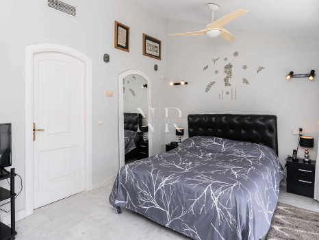 Maison de ville dans l'Urbanisation Camoján Blanco à vendre