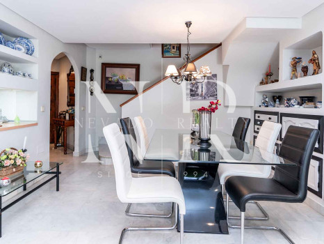 Maison de ville dans l'Urbanisation Camoján Blanco à vendre