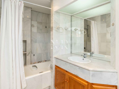 Maison de ville dans l'Urbanisation Camoján Blanco à vendre