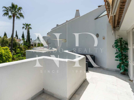 Maison de ville dans l'Urbanisation Camoján Blanco à vendre